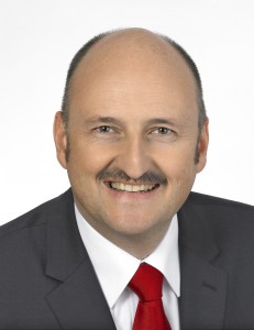 ruetzel_bernd_portrait-1-53f70a84469fc
